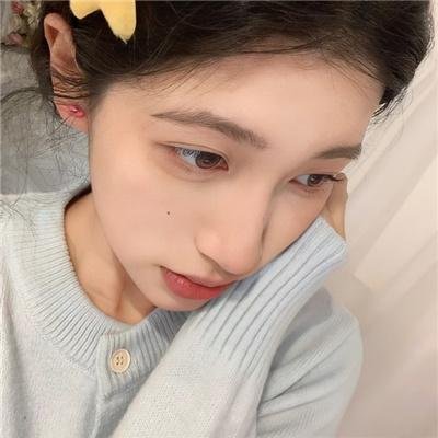 伪装者封面